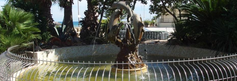 Fontana dei Delfini (Ph: Provincia di Savona)