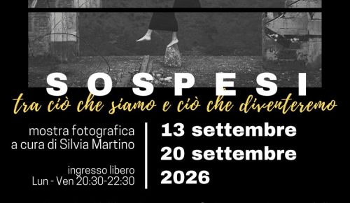 Sospesi tra ciò che siamo e ciò che diventeremo